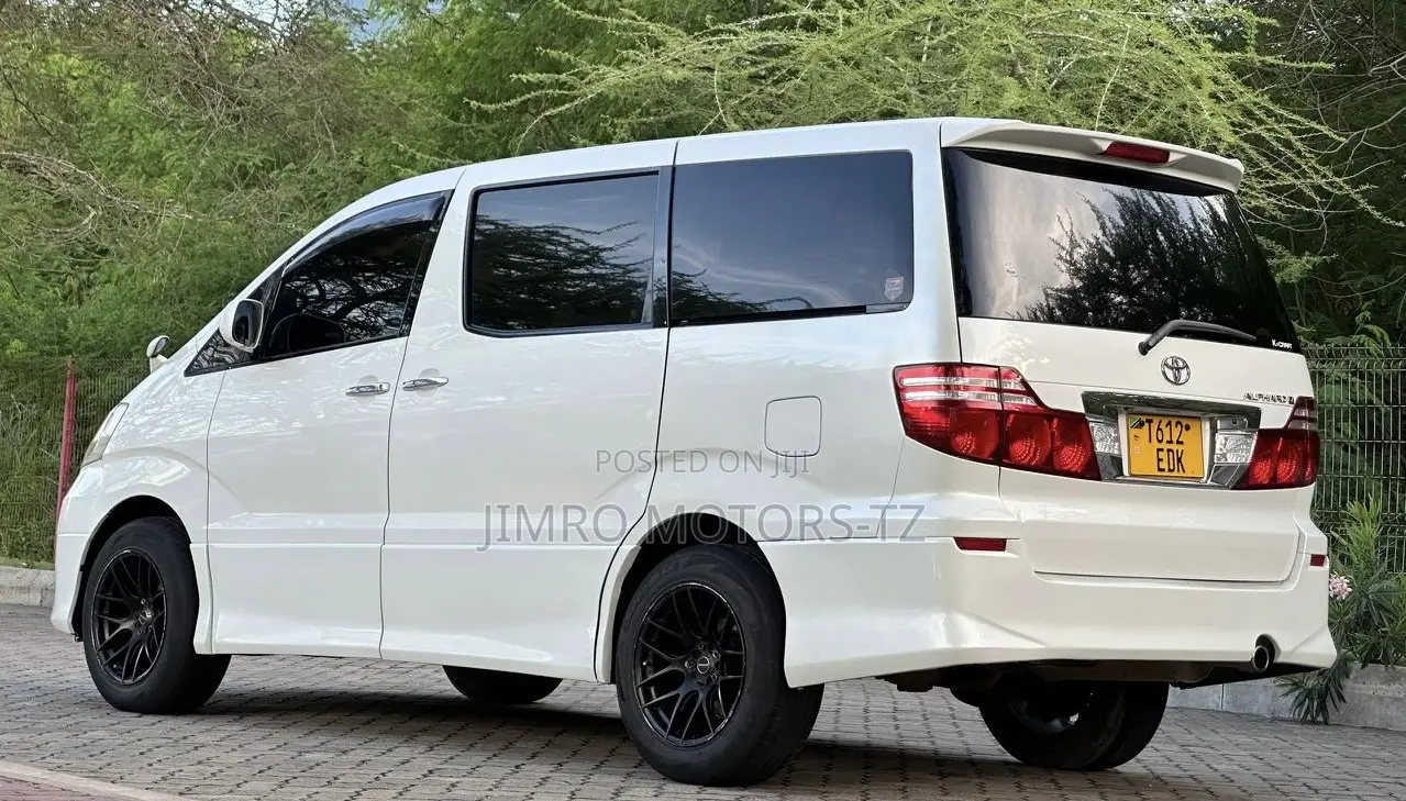 Toyota Alphard 2006 White