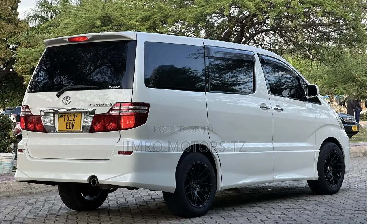 Toyota Alphard 2006 White