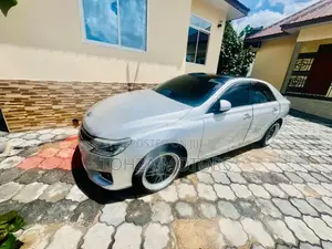 Toyota Mark X 2011 Silver