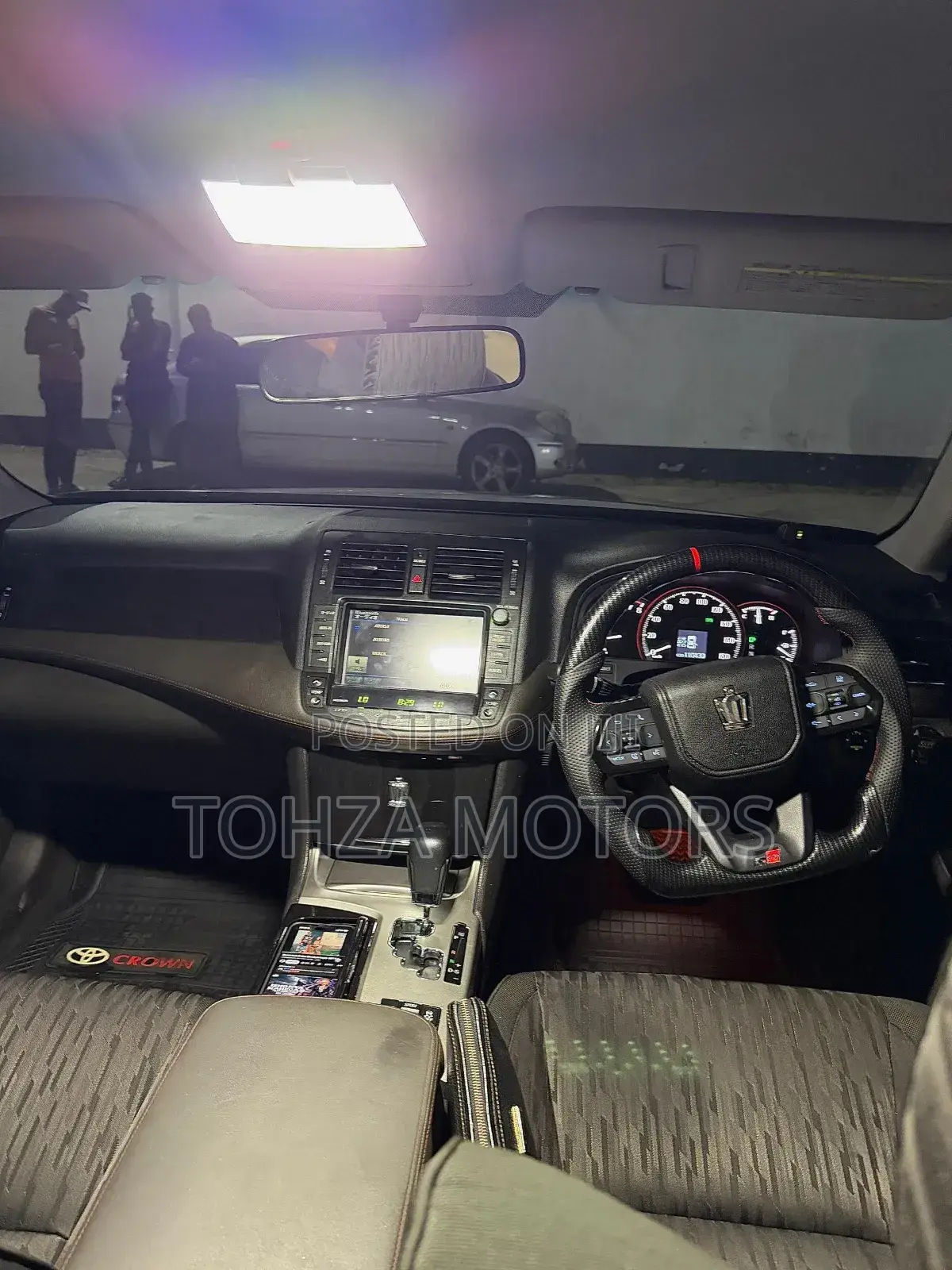 Toyota Crown 2010 Silver