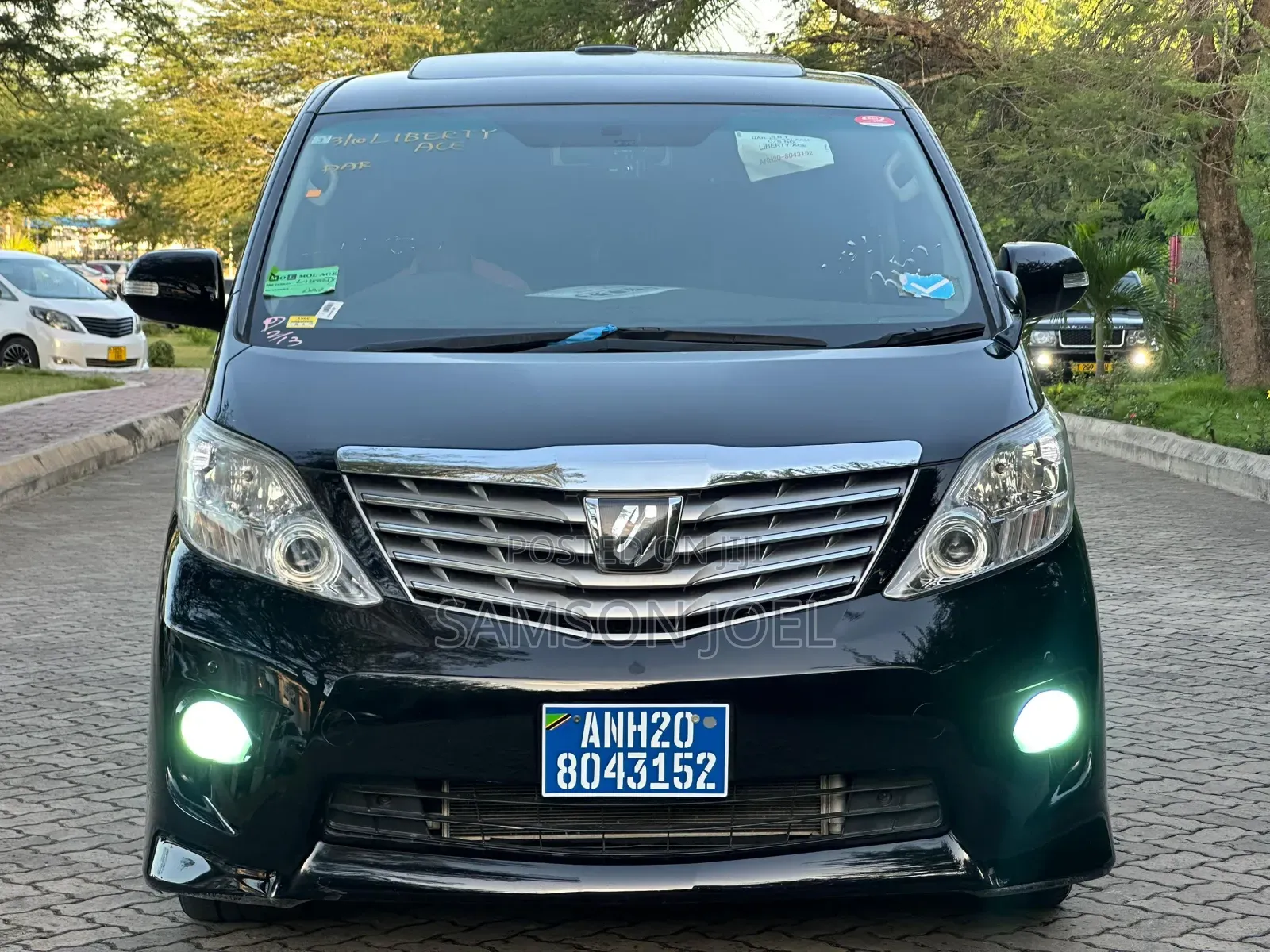 Toyota Alphard 2010 Black