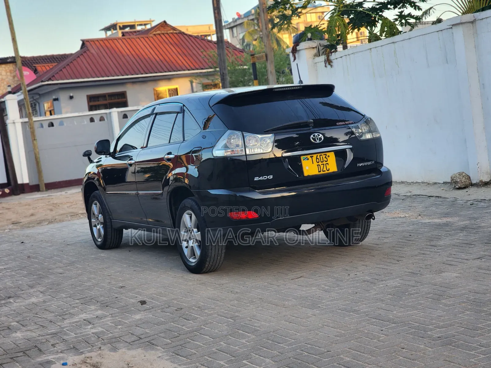 Toyota Harrier 2006 Black