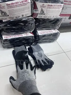 Non Cut Gloves