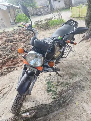 TVS HLX 125 2023 Black