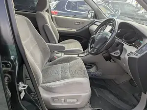 Toyota Kluger 2003 Green