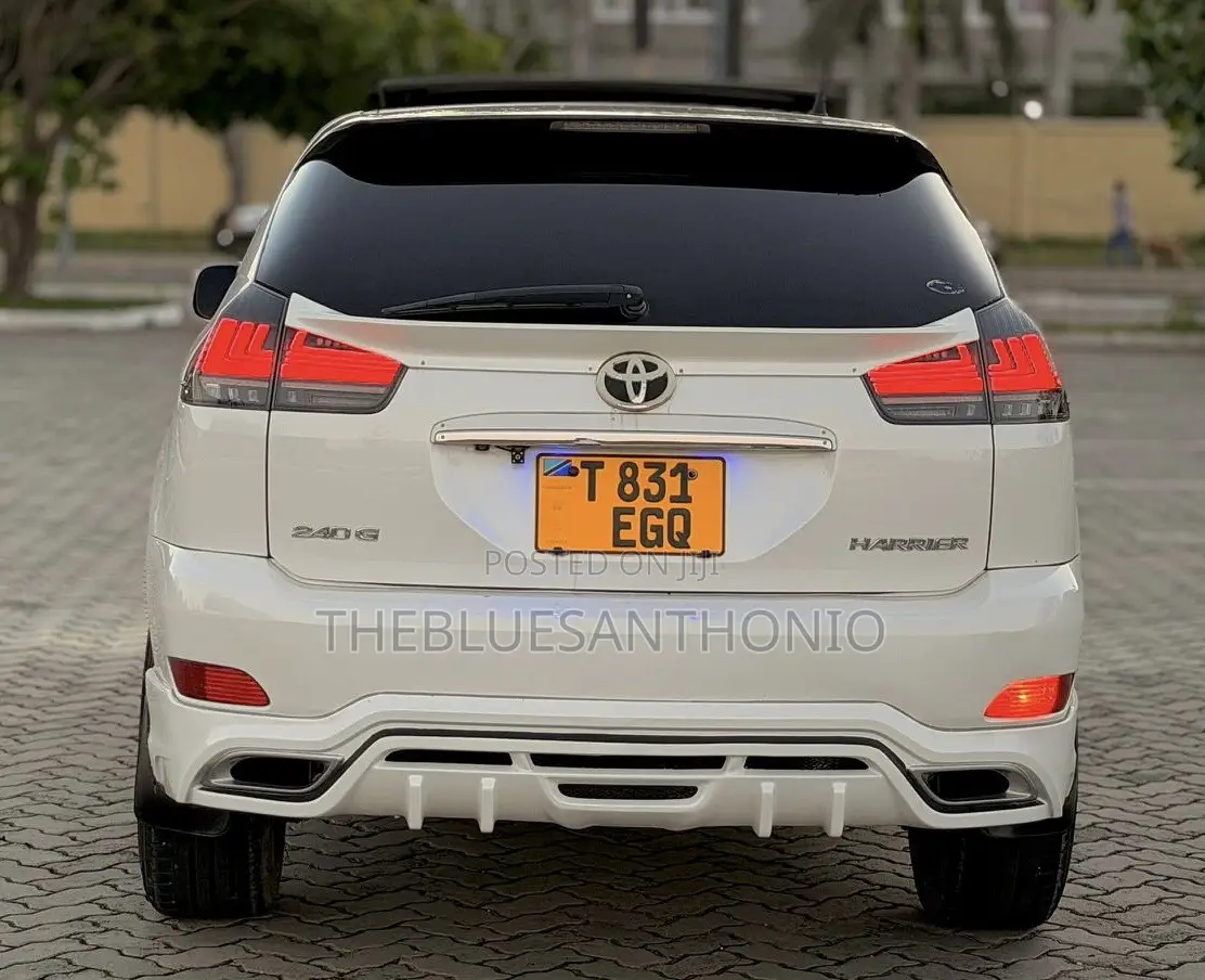 Toyota Harrier 2008 White