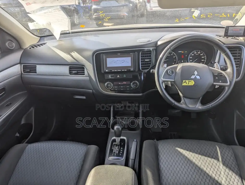 Mitsubishi Outlander 2014 Gray