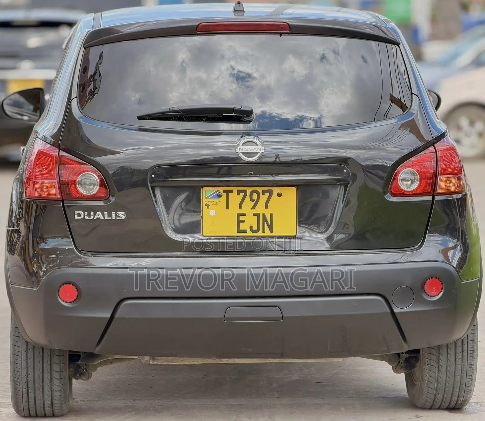 Nissan Dualis 2010 Black
