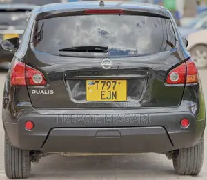 Nissan Dualis 2010 Black