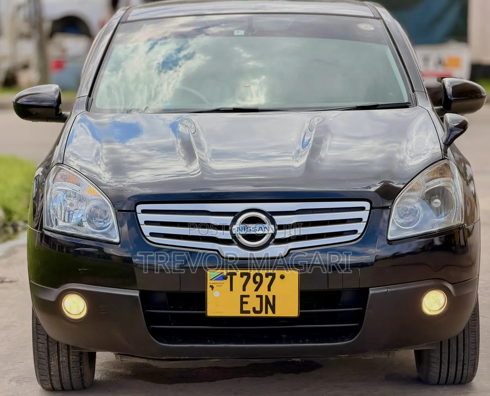 Nissan Dualis 2010 Black