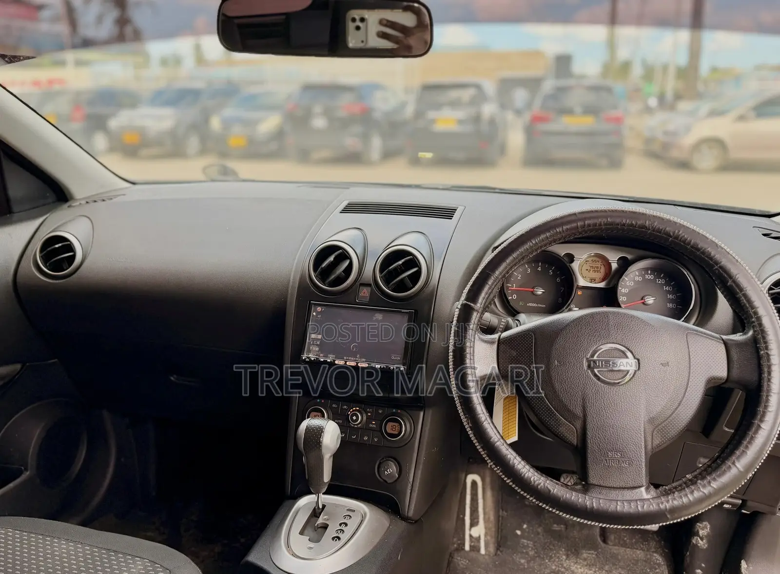 Nissan Dualis 2010 Black