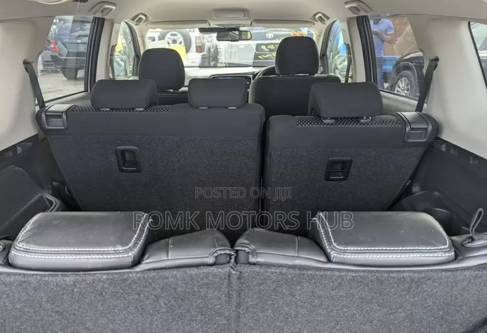 Mitsubishi Outlander 2017 White