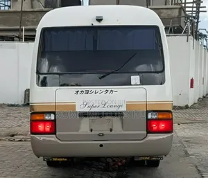 Toyota Coaster 2003