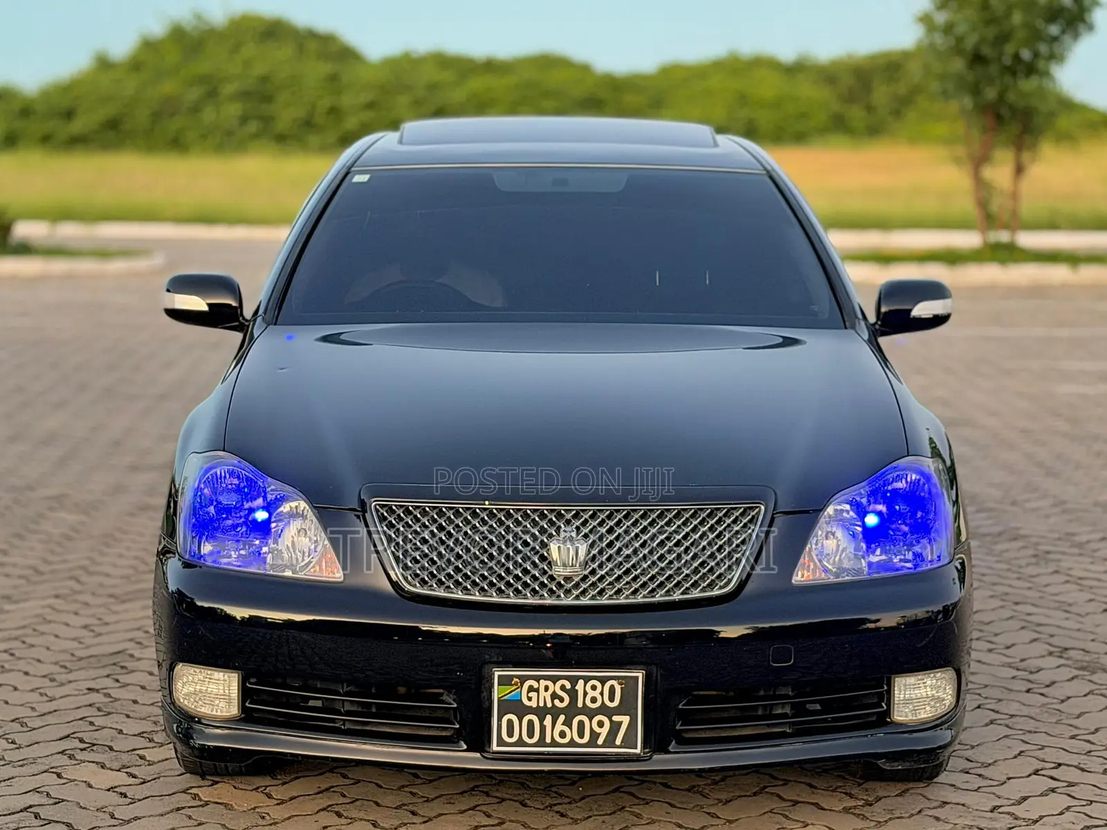 Toyota Crown Royale 2005 Black