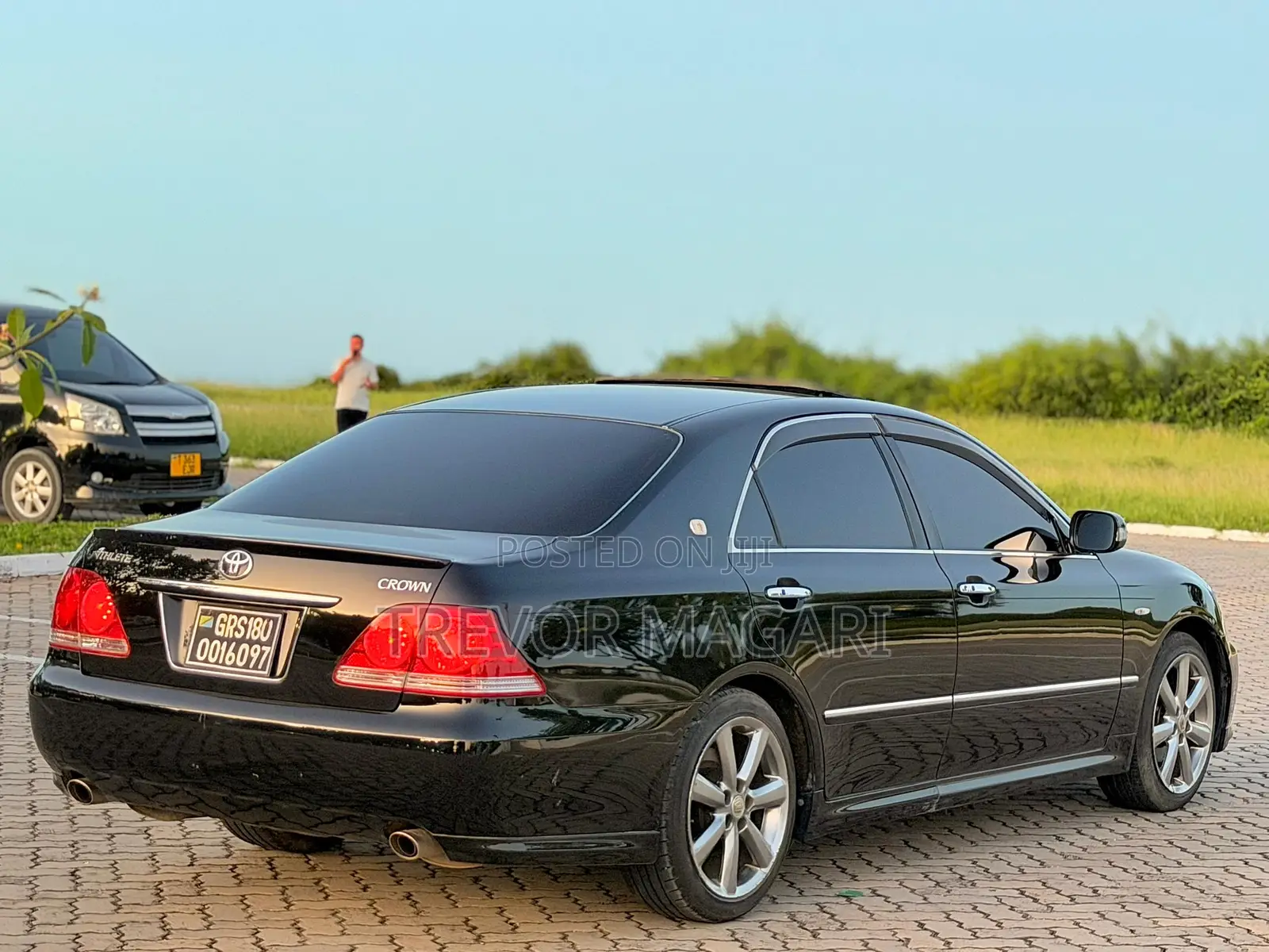 Toyota Crown Royale 2005 Black