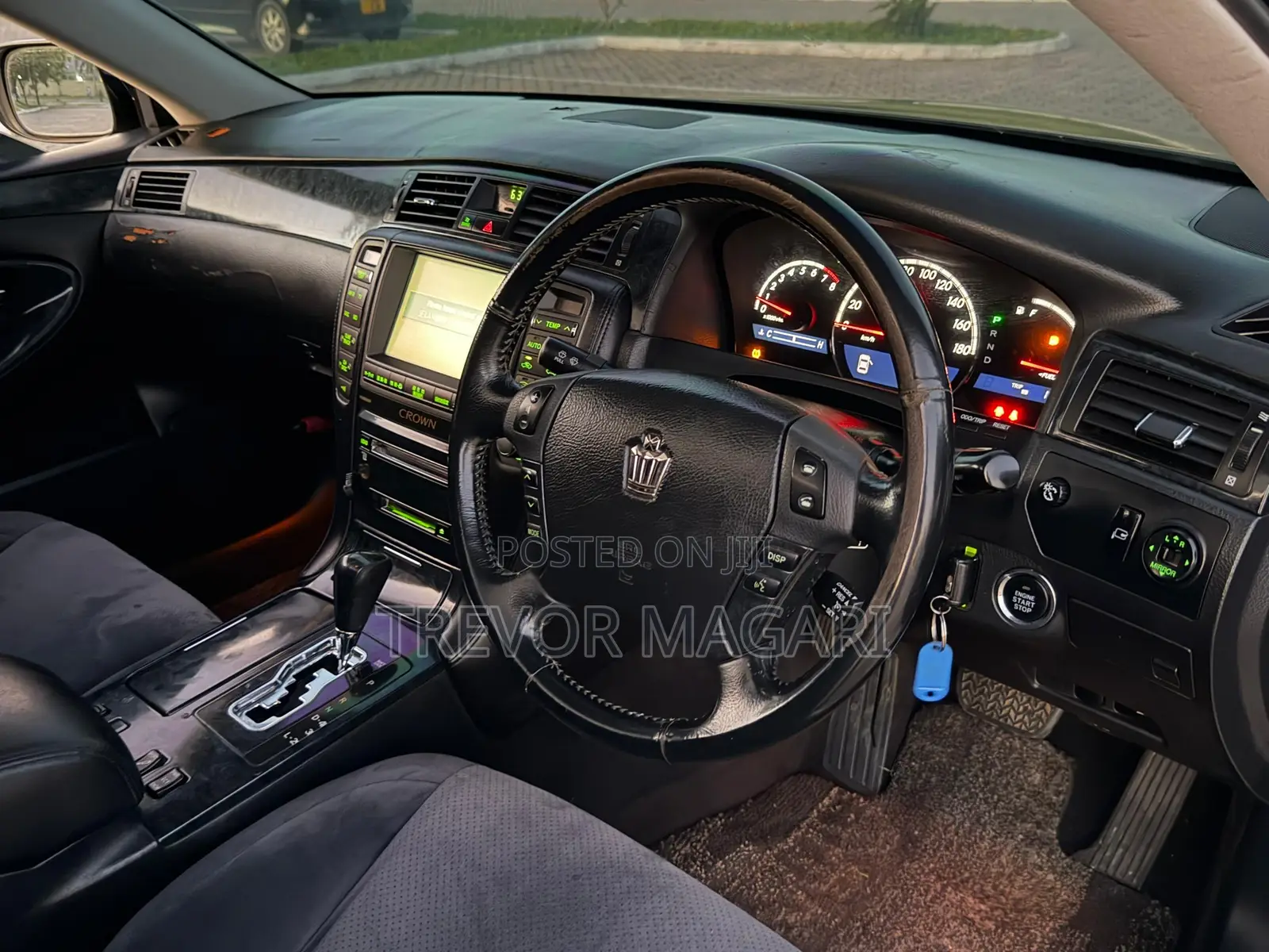 Toyota Crown Royale 2005 Black