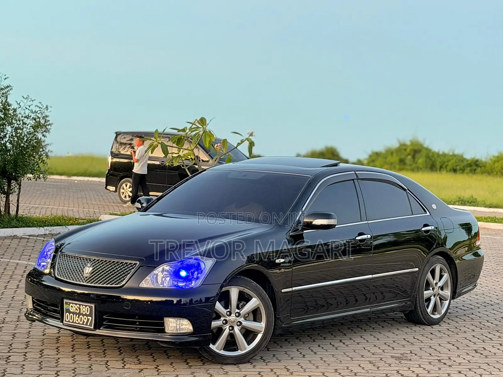 Toyota Crown Royale 2005 Black