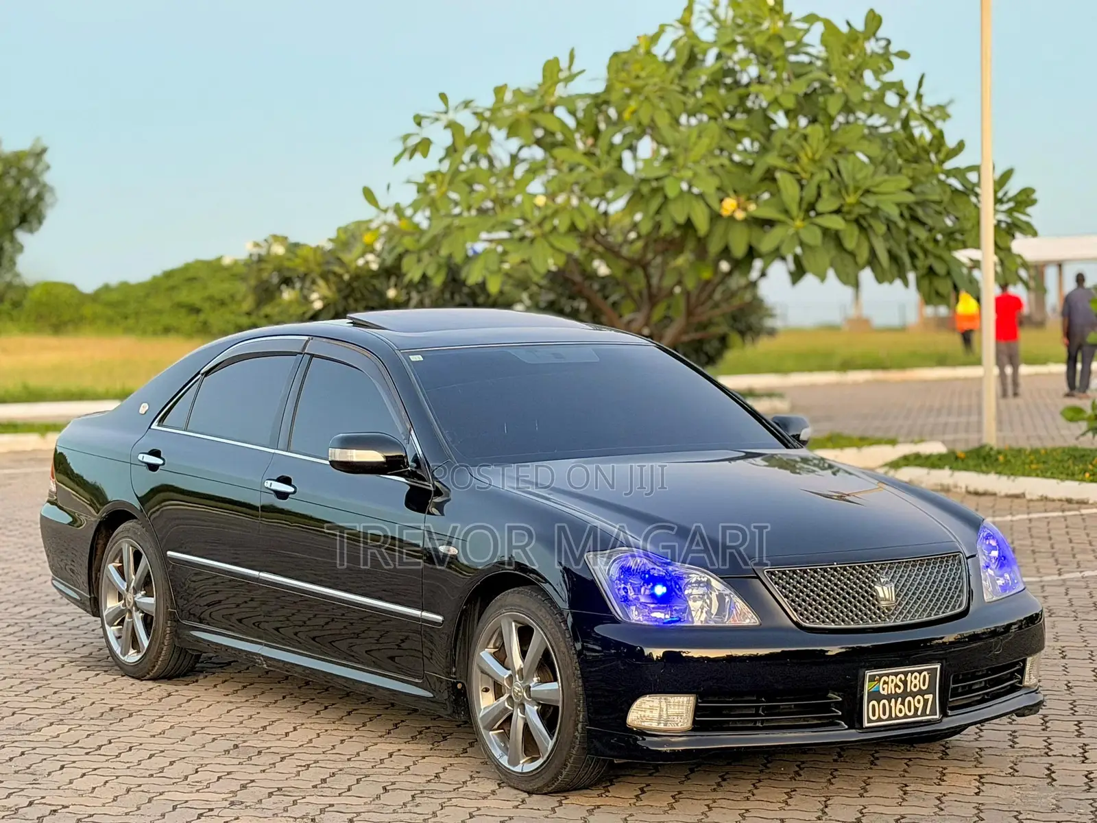 Toyota Crown Royale 2005 Black