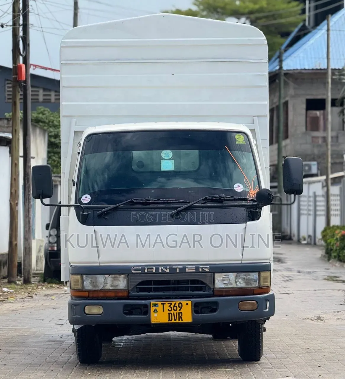 Mitsubishi Canter 1998 White