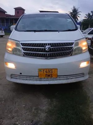 Toyota Alphard 2.4 Petrol FWD 2005 White