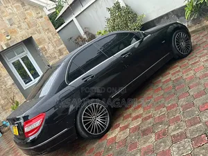 Mercedes-Benz C200 2007 Black