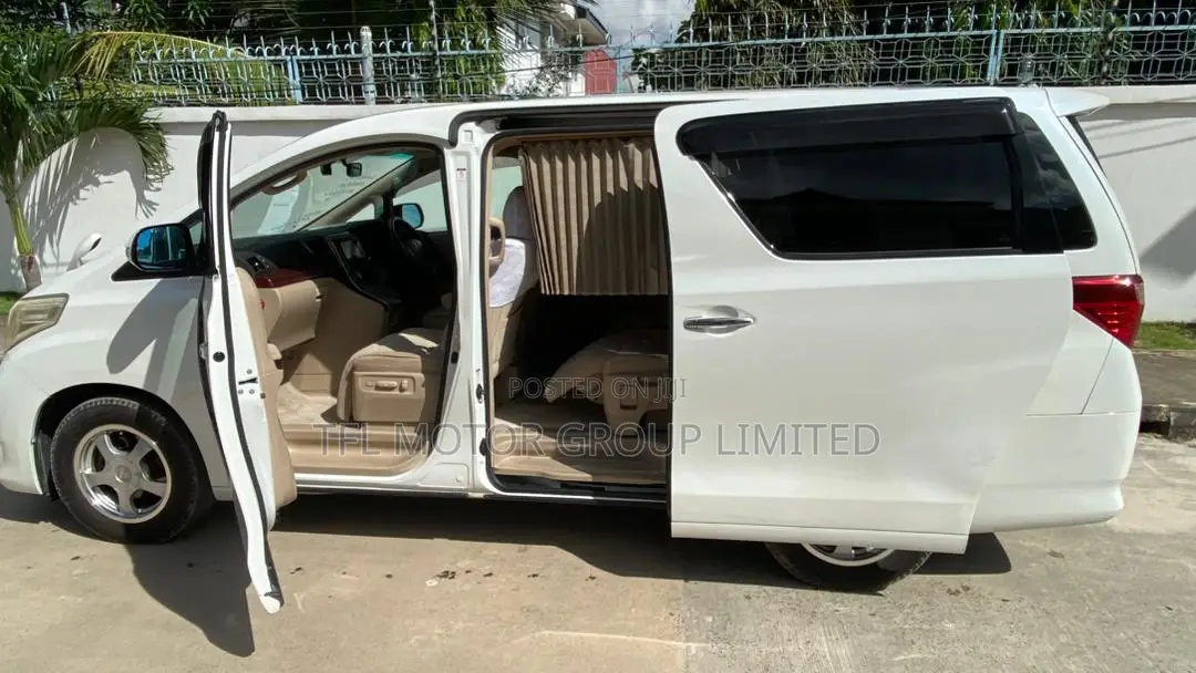 Toyota Alphard 2008 White