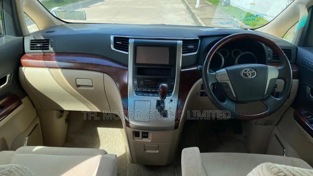 Toyota Alphard 2008 White