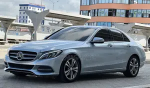 Mercedes-Benz C200 2015 Silver