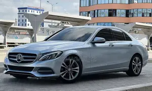 Mercedes-Benz C200 2015 Silver