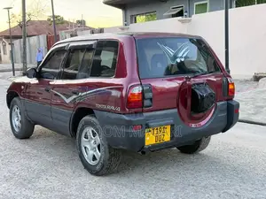 Toyota RAV4 1999 Maroon