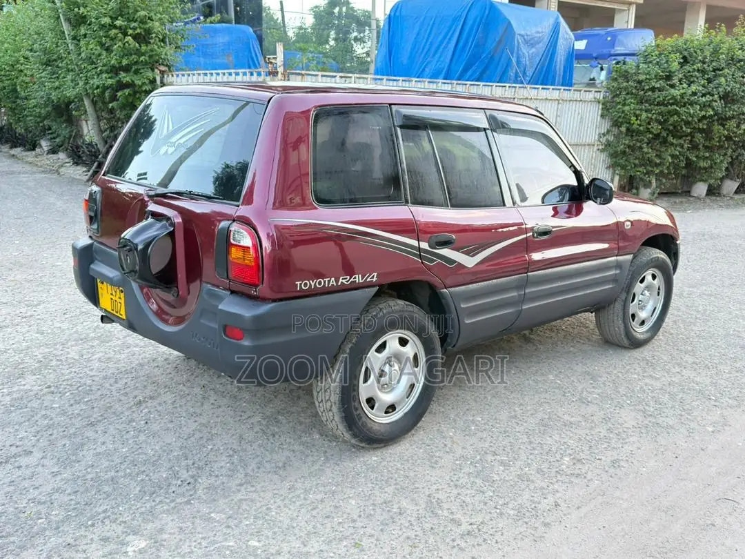 Toyota RAV4 1999 Maroon