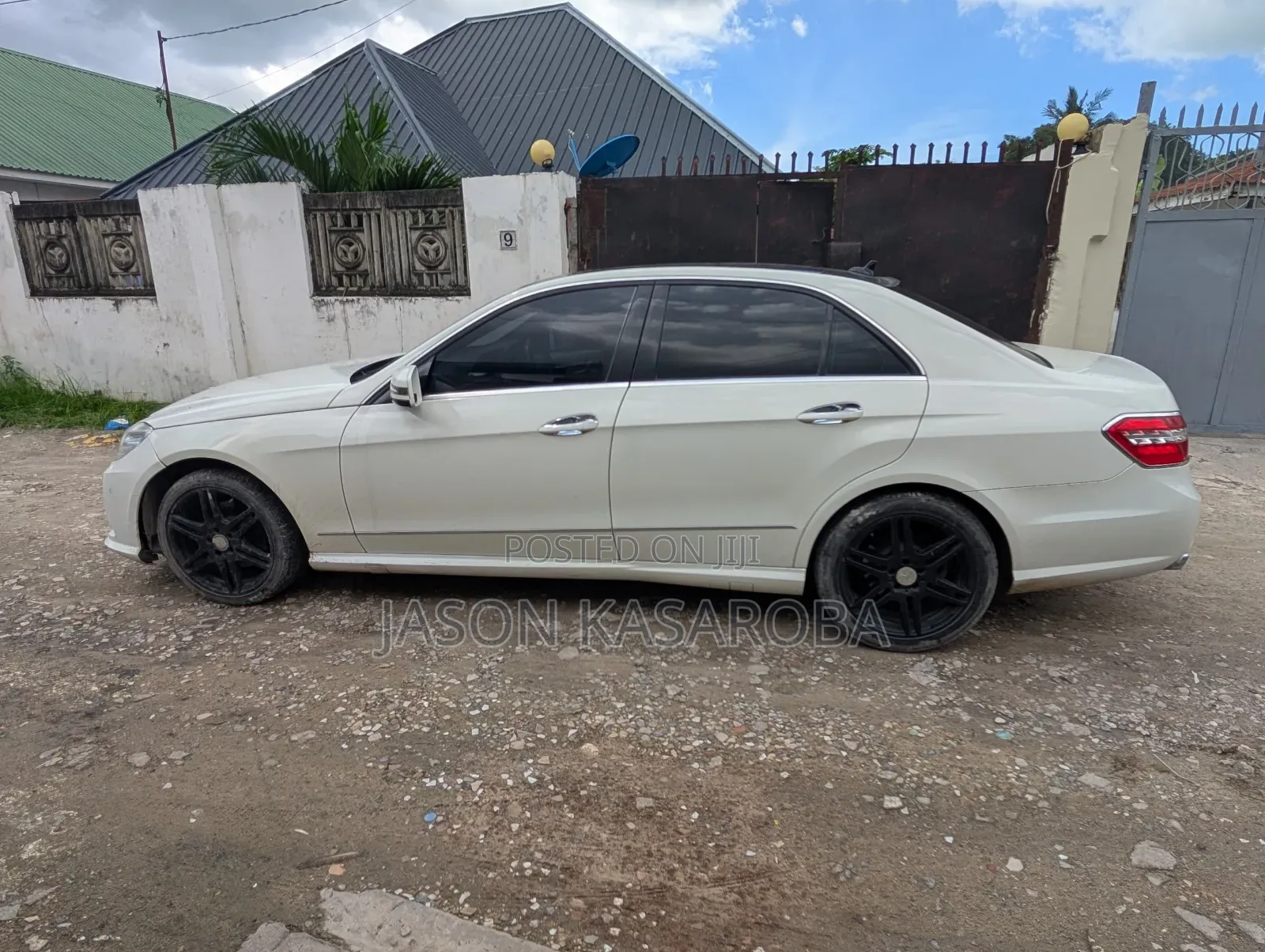 Mercedes-Benz E200 2011 White