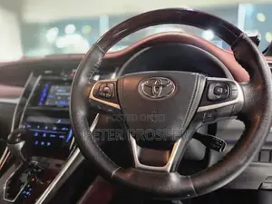 Toyota Harrier 2.0 2015 White