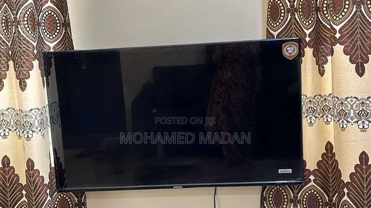 Bruhm Tv 50inch