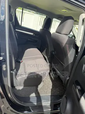 Toyota Hilux 2022 Black