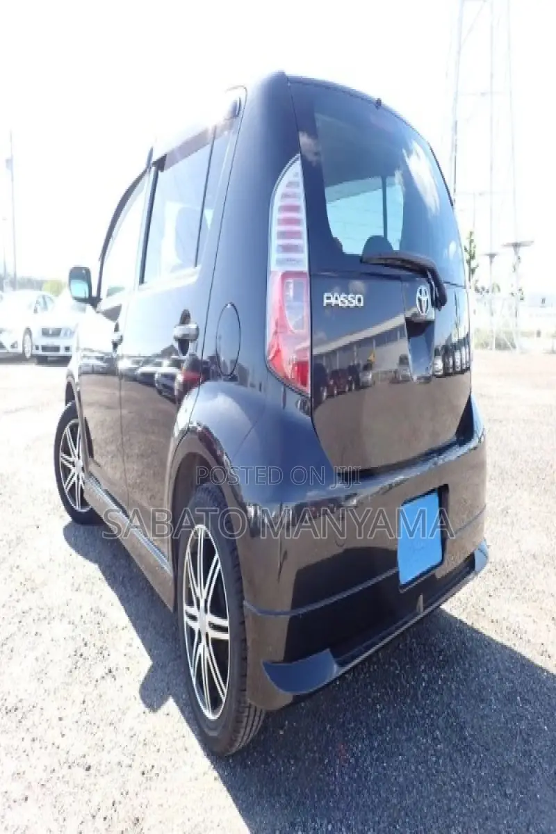 Toyota Passo 2008 Black