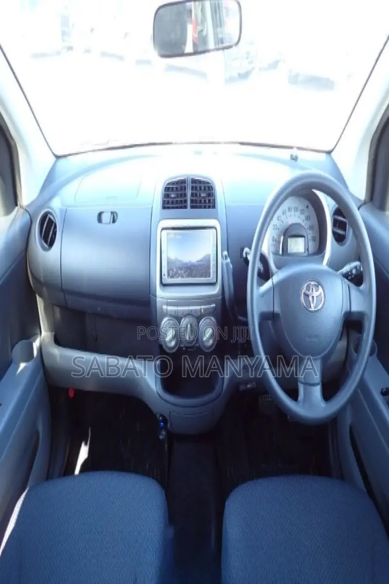 Toyota Passo 2008 Black