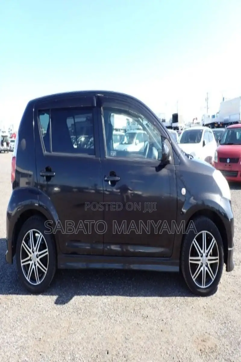 Toyota Passo 2008 Black