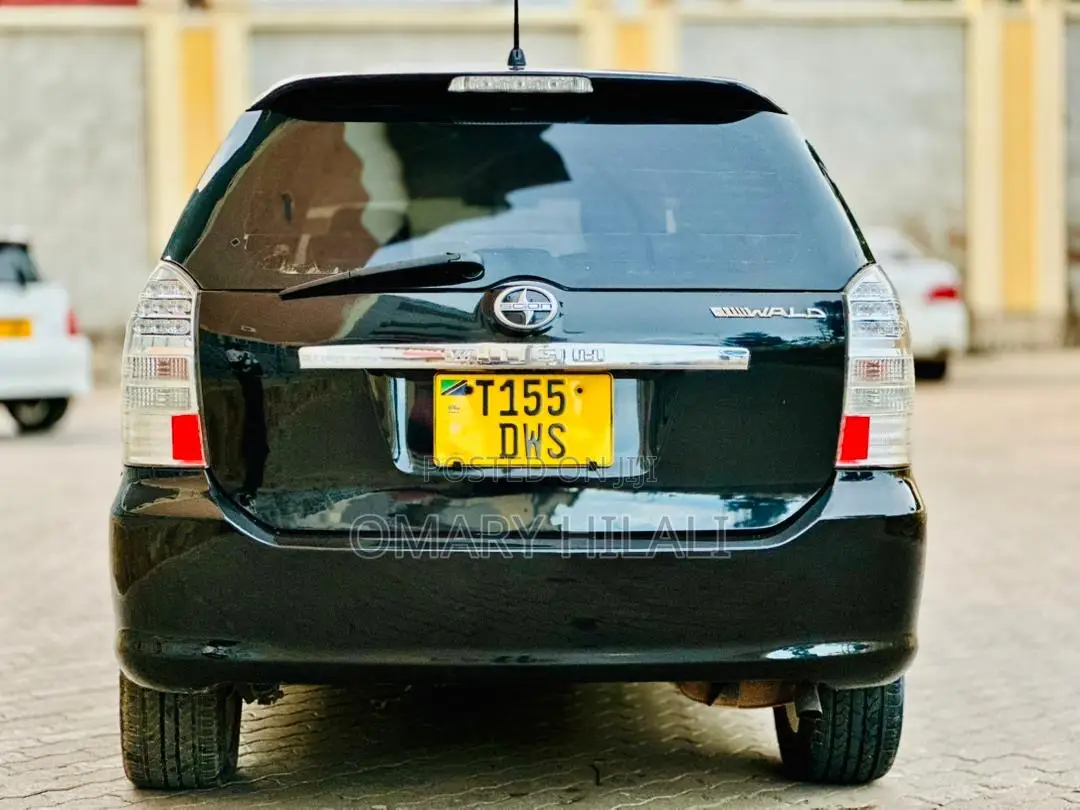 Toyota Wish 2004 Black