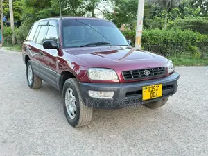 Toyota Harrier 2006 Maroon