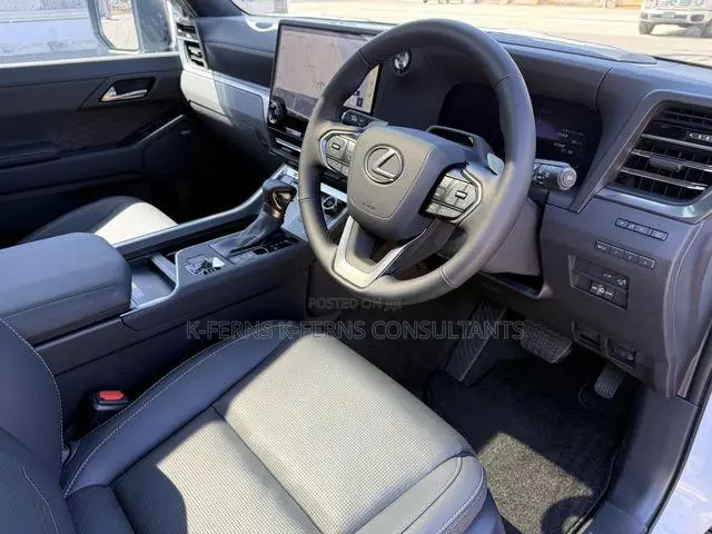 New Lexus GX 2025 White