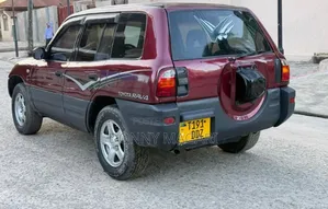 Toyota Harrier 2006 Maroon