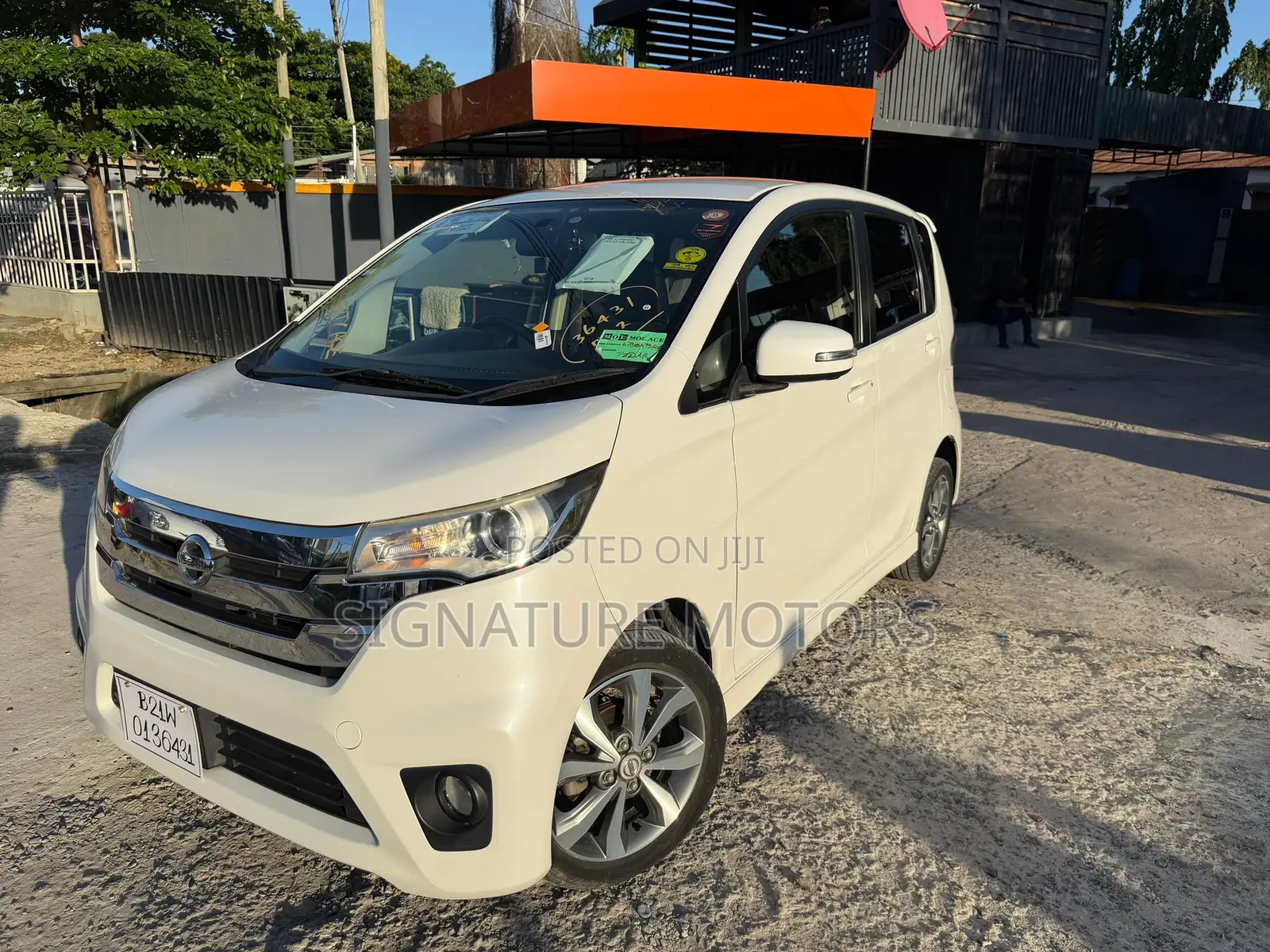 Nissan Dayz Highway Star X 2014 White