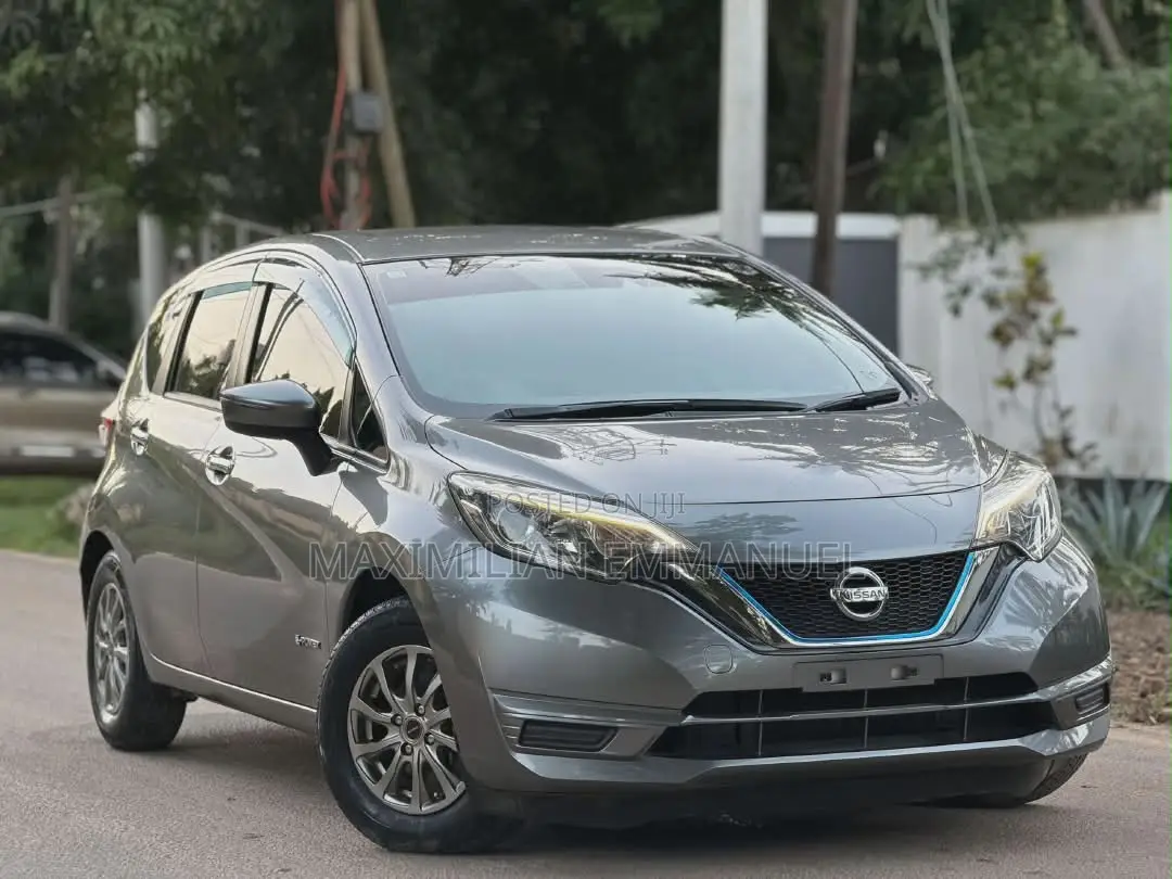 Nissan Note 2013 Gray