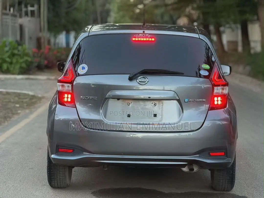 Nissan Note 2013 Gray