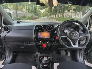 Nissan Note 2013 Gray