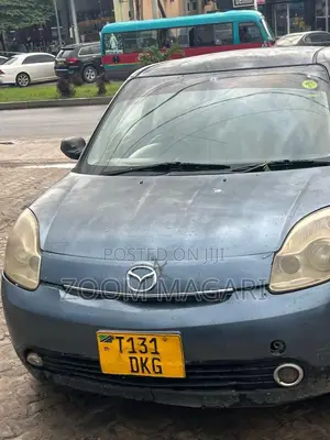 Mazda Verisa 2007 Blue