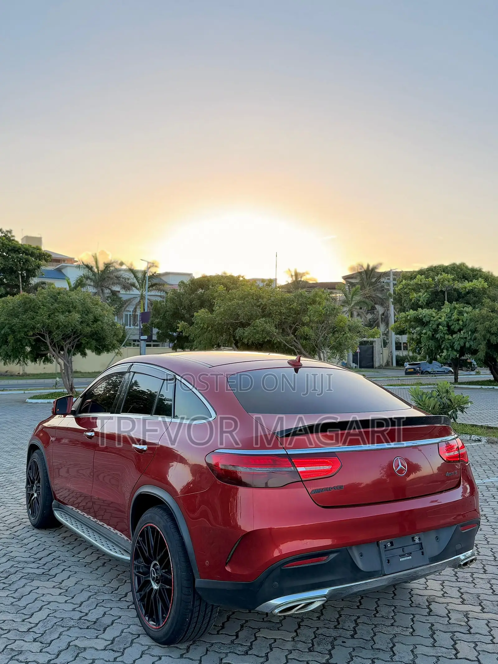 Mercedes-Benz GLE-Class 2018 Red