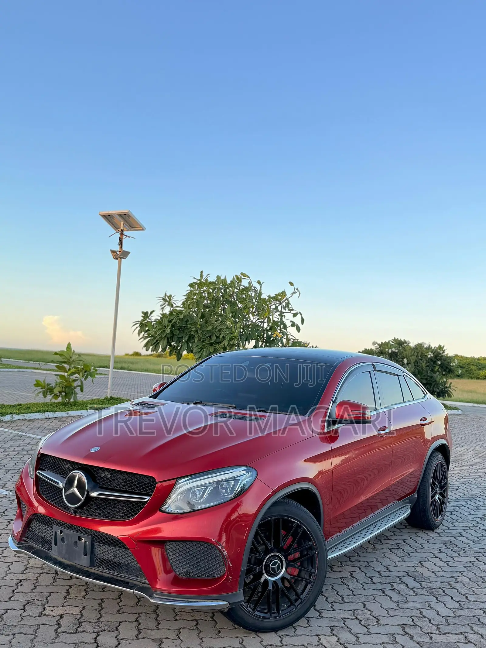 Mercedes-Benz GLE-Class 2018 Red