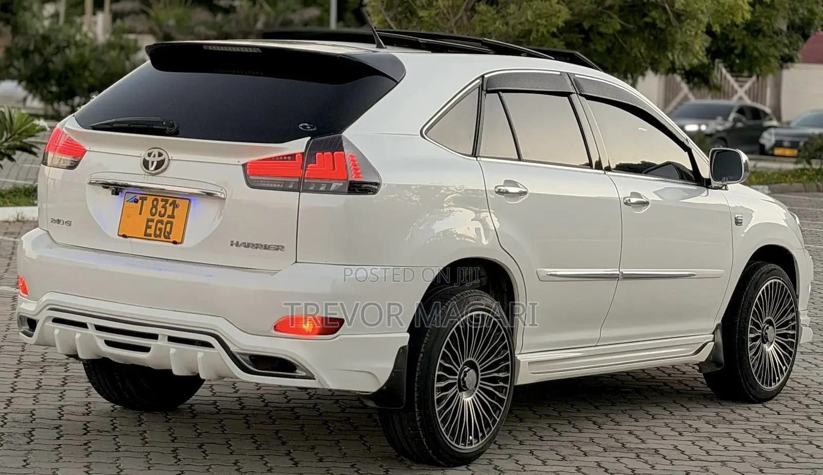 Toyota Harrier 2007 White